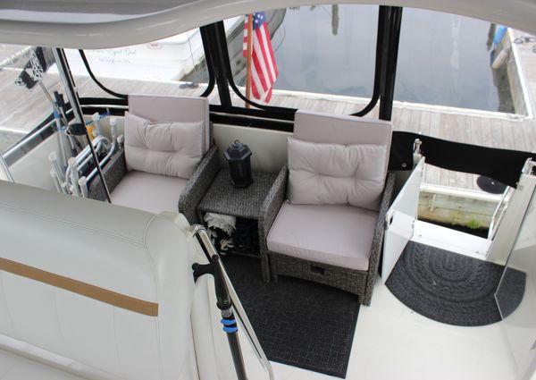 Carver 366 Motor Yacht image