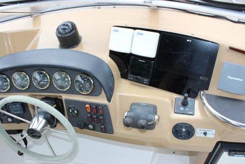 Carver 366 Motor Yacht image