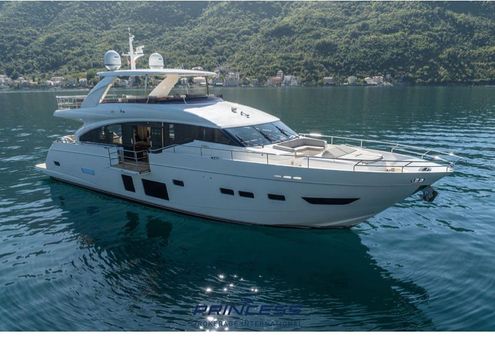 Princess Yachts 88 image