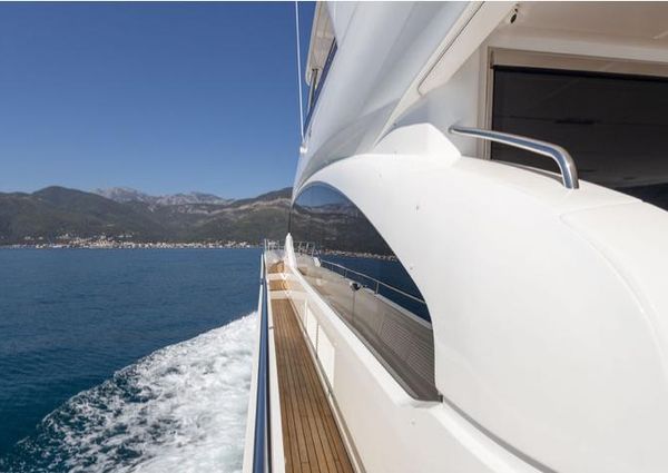 Princess Yachts 88 image