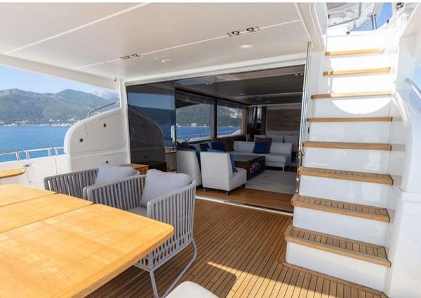 Princess Yachts 88 image