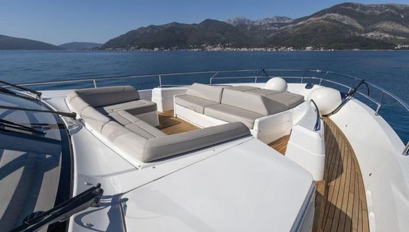 Princess Yachts 88 image