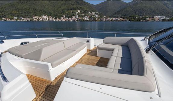 Princess Yachts 88 image