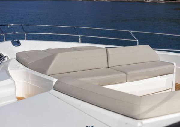 Princess Yachts 88 image