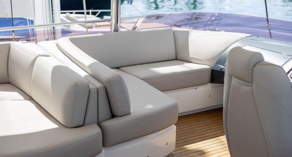 Princess Yachts 88 image