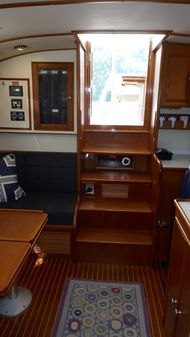 Grand Banks 43 Eastbay HX image