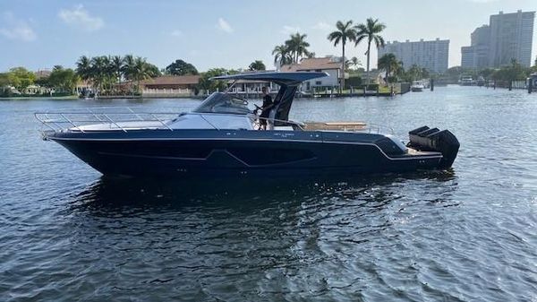 Sessa Marine 40 Key Largo