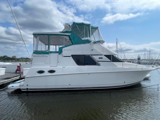 Silverton 392 Motor Yacht - main image