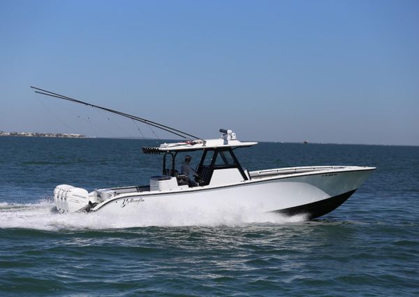 Yellowfin 39 image