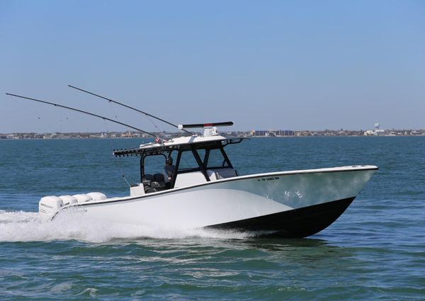 Yellowfin 39 image