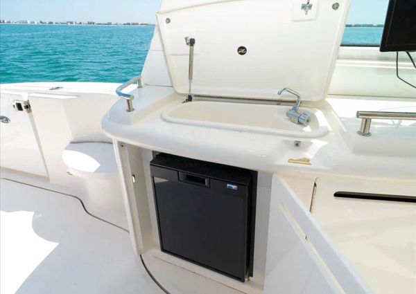 Sea Ray 52 Sundancer image