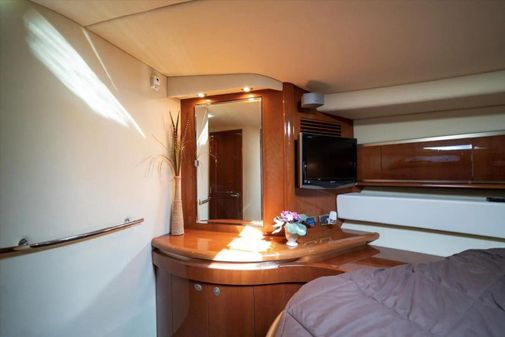 Sea Ray 52 Sundancer image