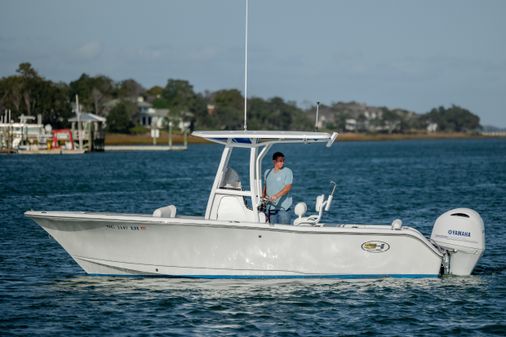 Sea Hunt Ultra 225 image