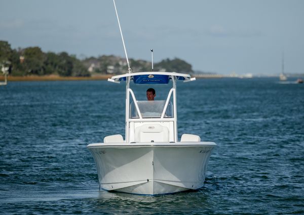 Sea Hunt Ultra 225 image