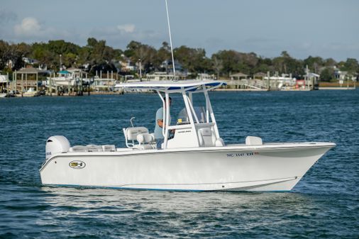 Sea Hunt Ultra 225 image