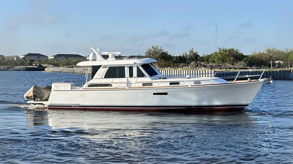 Sabre 48 Salon Express