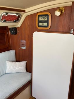 Catalina 30 image