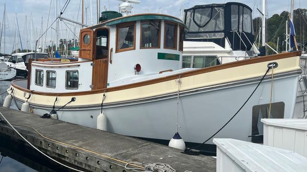 Lord Nelson 37 Victory Tug