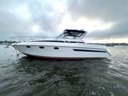 Tiara Sport 29 image