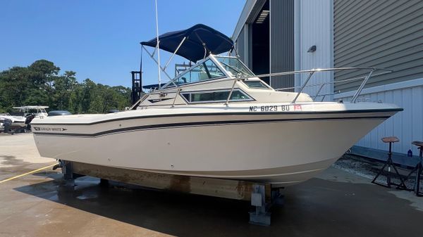 Grady-White Seafarer 226 