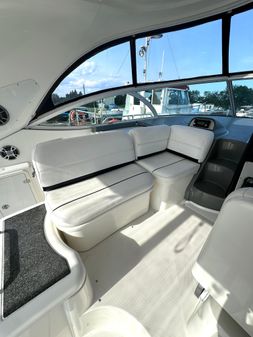 Cruisers Yachts 420 Express image