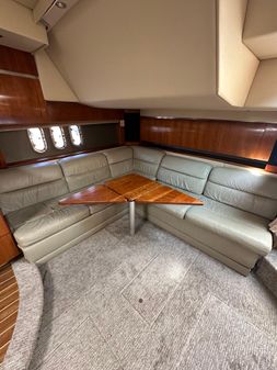 Cruisers Yachts 420 Express image