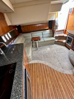 Cruisers Yachts 420 Express image