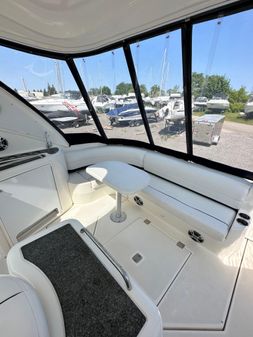 Cruisers Yachts 420 Express image