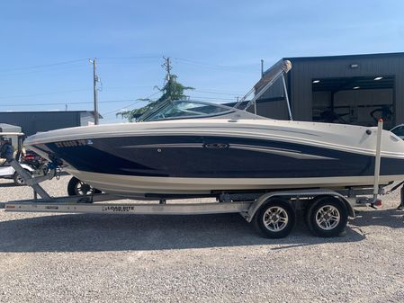 Sea-ray 230-SUNDECK image