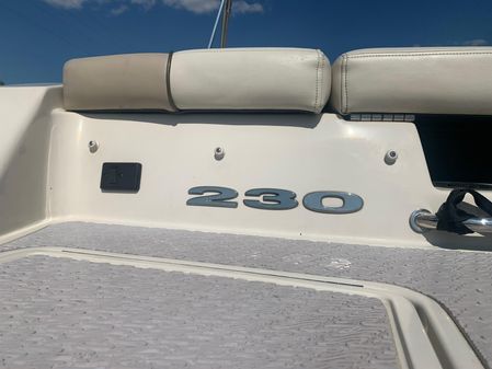 Sea-ray 230-SUNDECK image