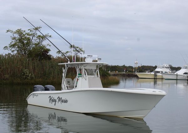 Yellowfin 32 image