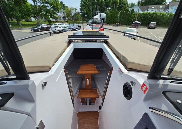 Xo-boats EXPLR-10-SPORT-PLUS image