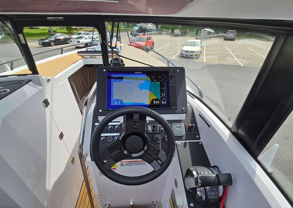 Xo-boats EXPLR-10-SPORT-PLUS image