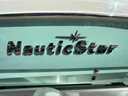 NauticStar 251 Hybrid image