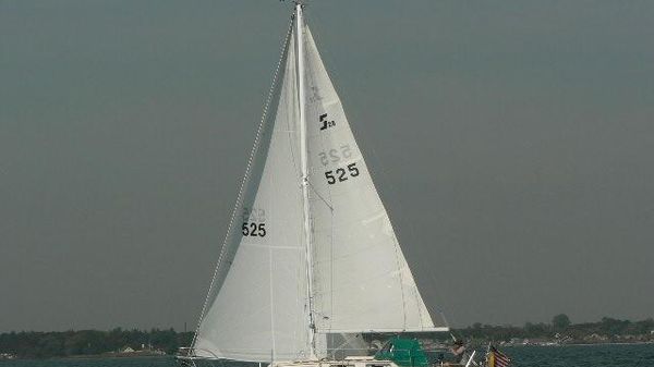 Sabre 28 Sloop 