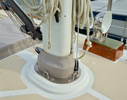 Mason 44 image