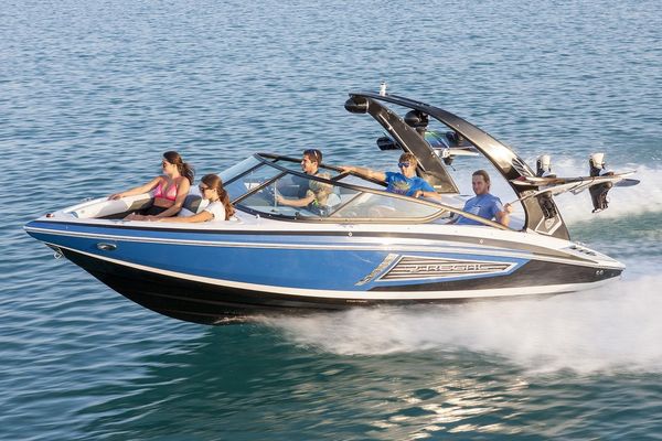 Regal 21 RX Bowrider - main image