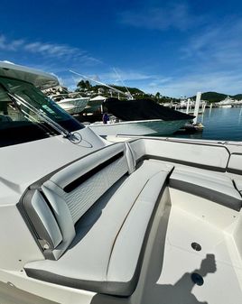 Tiara Yachts 38 LS image