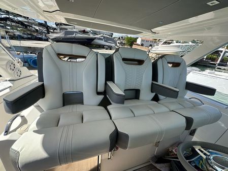 Tiara-yachts 38-LS image