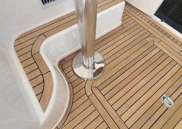 Tiara Yachts 3800 Open image