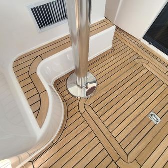 Tiara Yachts 3800 Open image