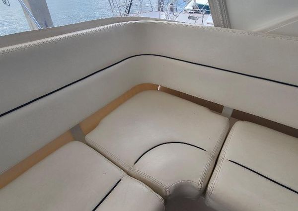 Tiara Yachts 3800 Open image