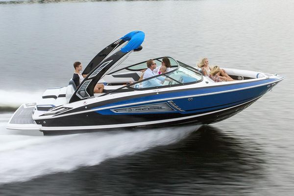 Regal 23 RX Bowrider - main image