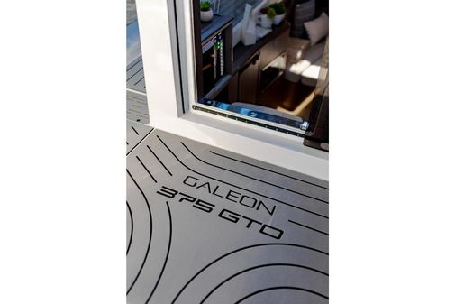 Galeon 375 GTO image
