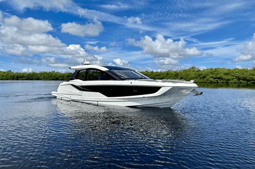 Galeon 375 GTO image