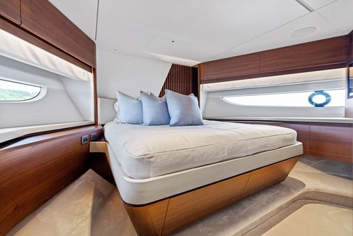 Princess Yachts Y85 Motor Yacht image