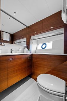 Princess Yachts Y85 Motor Yacht image