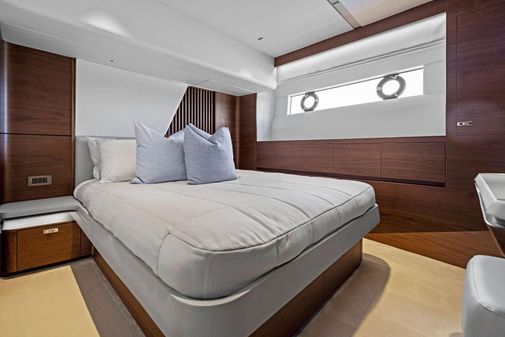 Princess Yachts Y85 Motor Yacht image