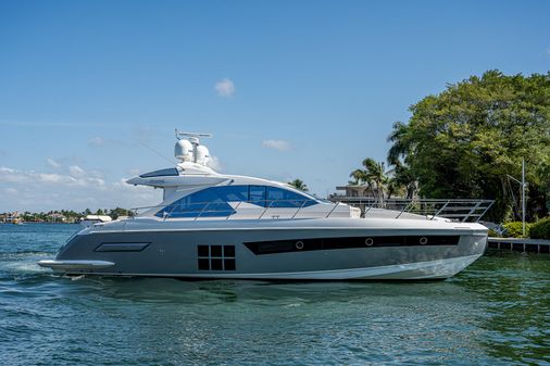 Azimut 55S image