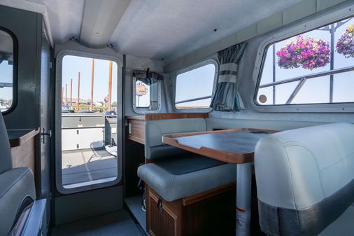 KingFisher 2725 Weekender image